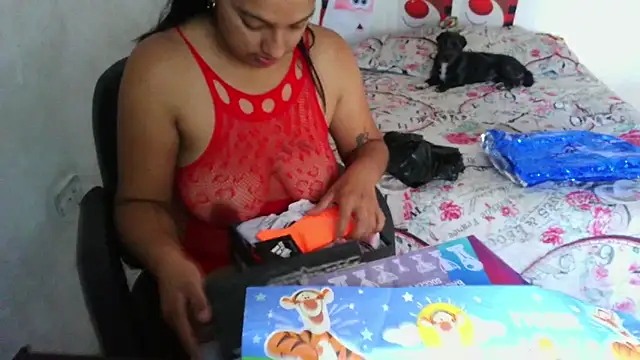 Snapshot of almaswan1 chatting on 12-23-24, 03:12 almaswan1 online show from 12-23-24, 03:12