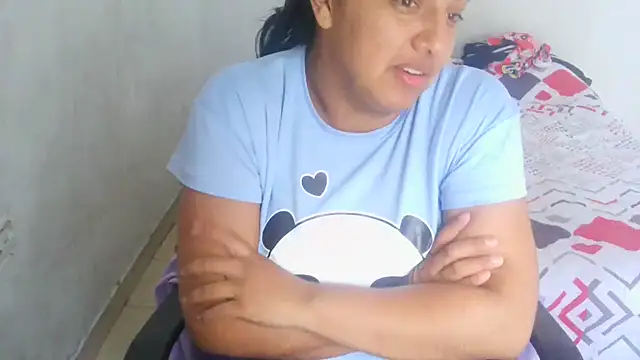 Snapshot of almaswan1 chatting on 02-27-25, 03:26 almaswan1 online show from 02-27-25, 03:26