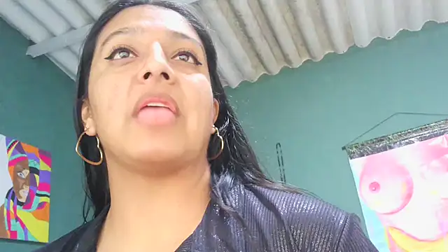 Snapshot of almaswan1 chatting on 09-19-25, 03:45 almaswan1 online show from 09-19-25, 03:45