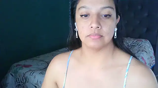 Snapshot of almaswan1 chatting on 10-03-25, 04:26 almaswan1 online show from 10-03-25, 04:26