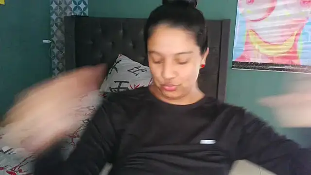 Snapshot of almaswan1 chatting on 11-07-25, 03:23 almaswan1 online show from 11-07-25, 03:23