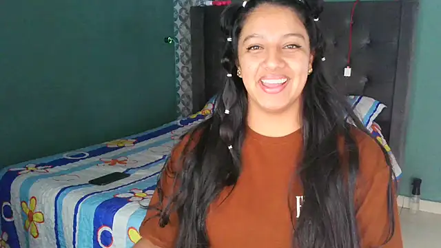 Snapshot of almaswan1 chatting on 11-11-25, 04:51 almaswan1 online show from 11-11-25, 04:51