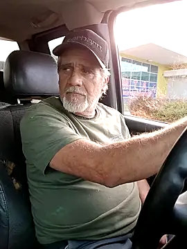 Snapshot of TTolbert chatting on 01-16-25, 11:27 TTolbert online show from 01-16-25, 11:27