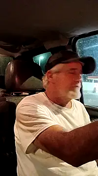 Snapshot of TTolbert chatting on 02-10-25, 11:25 TTolbert online show from 02-10-25, 11:25