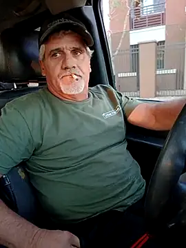 Snapshot of TTolbert chatting on 02-18-25, 02:27 TTolbert online show from 02-18-25, 02:27