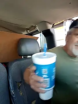 Snapshot of TTolbert chatting on 03-06-25, 07:10 TTolbert online show from 03-06-25, 07:10