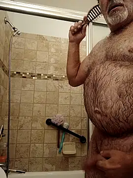 Snapshot of TTolbert chatting on 09-11-25, 12:05 TTolbert online show from 09-11-25, 12:05