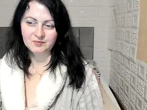 Lillian2 online show from 02-22-25, 10:42