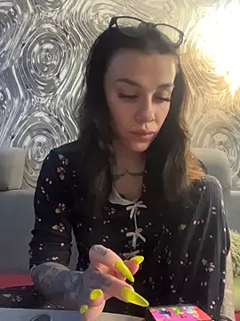 Queen of pain online show from 03-20-26, 07:57