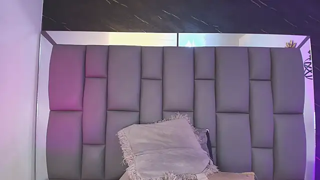  MiaBrown  online show from 03-10-26, 12:10