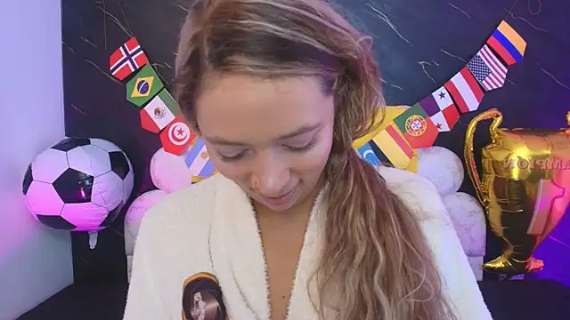  MiaBrown  online show from 06-30-26, 12:06