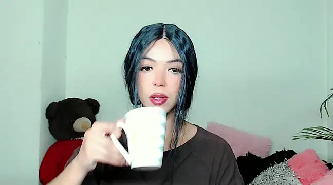 Snapshot of Tanedra_collings chatting on 12-05-24, 03:48 Tanedra collings online show from 12-05-24, 03:48