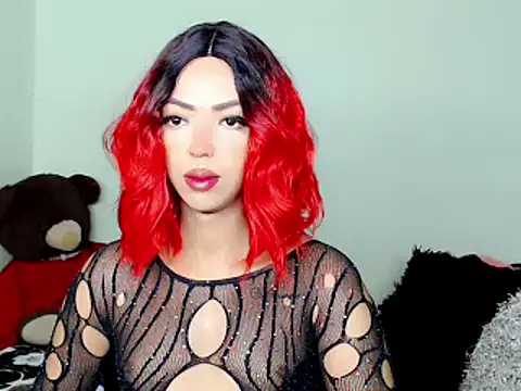 Snapshot of Tanedra_collings chatting on 12-17-24, 02:23 Tanedra collings online show from 12-17-24, 02:23