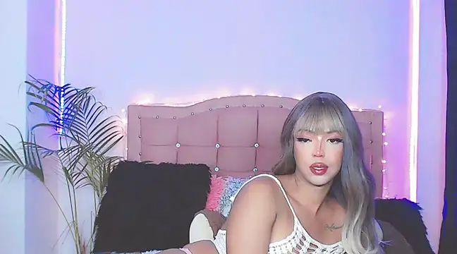 Snapshot of Tanedra_collings chatting on 01-11-25, 05:31 Tanedra collings online show from 01-11-25, 05:31