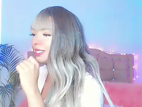 Snapshot of Tanedra_collings chatting on 01-17-25, 07:51 Tanedra collings online show from 01-17-25, 07:51