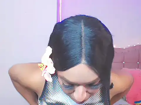 Snapshot of Tanedra_collings chatting on 01-27-25, 12:33 Tanedra collings online show from 01-27-25, 12:33