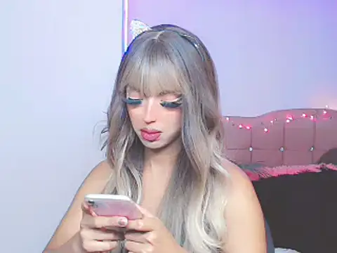 Snapshot of Tanedra_collings chatting on 01-31-25, 01:01 Tanedra collings online show from 01-31-25, 01:01