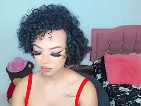 Snapshot of Tanedra_collings chatting on 03-11-25, 03:48 Tanedra collings online show from 03-11-25, 03:48