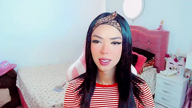 Snapshot of Tanedra_collings chatting on 10-09-25, 03:48 Tanedra collings online show from 10-09-25, 03:48