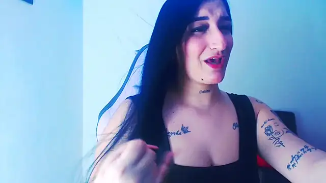 Snapshot of liz_dirty chatting on 04-26-26, 01:58 liz dirty online show from 04-26-26, 01:58