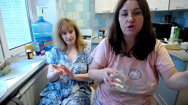 Snapshot of DonnaMagdalena chatting on 01-23-25, 07:54 DonnaMagdalena online show from 01-23-25, 07:54