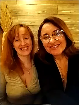 Snapshot of DonnaMagdalena chatting on 03-19-25, 06:35 DonnaMagdalena online show from 03-19-25, 06:35