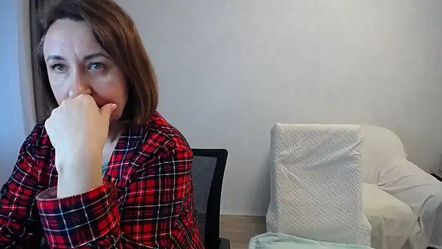 Snapshot of DonnaMagdalena chatting on 11-21-25, 09:08 DonnaMagdalena online show from 11-21-25, 09:08