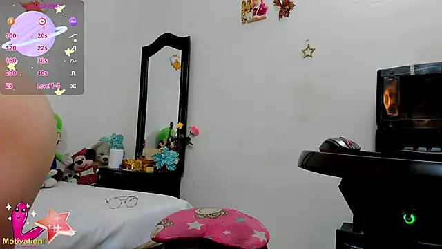 Amy jones77 online show from 03-19-25, 07:06