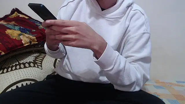 Alexdelarge323 online show from 02-05-26, 11:37