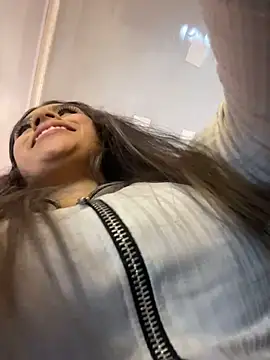 Tiffanysurez  online show from 02-13-26, 03:57