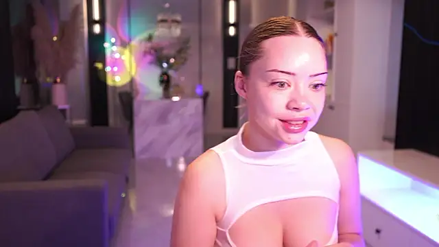 VixenMia online show from 02-12-26, 03:34