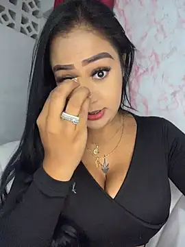 Snapshot of Luisa_Fernandaa chatting on 05-31-26, 10:11 Luisa Fernandaa online show from 05-31-26, 10:11