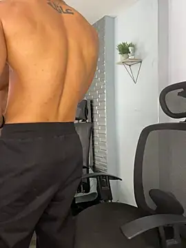 ARON TAYLER01 online show from 02-13-25, 04:28