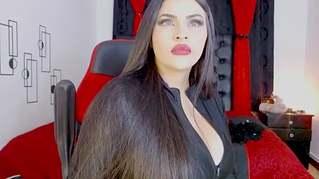 misslombana online show from 11-30-25, 03:43