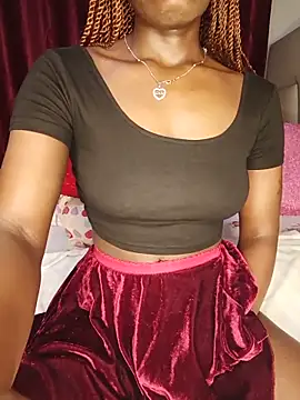 Snapshot of NicRaisaa chatting on 06-17-26, 03:31 NicRaisaa online show from 06-17-26, 03:31