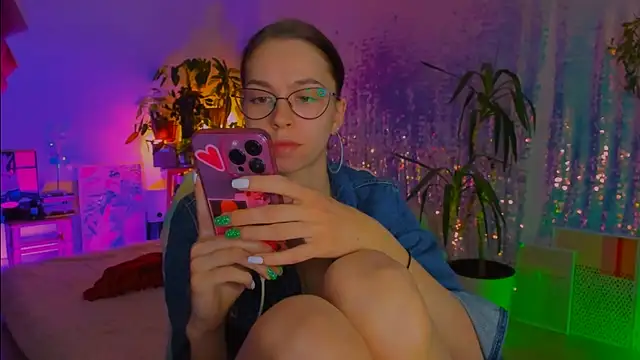 poli   online show from 02-07-26, 04:11