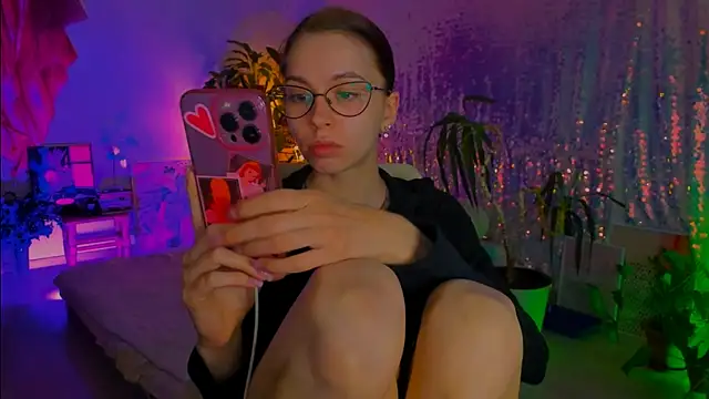 poli   online show from 04-05-26, 05:21