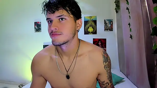 Snapshot of Nekoboy01 chatting on 12-24-24, 03:26 Nekoboy01 online show from 12-24-24, 03:26