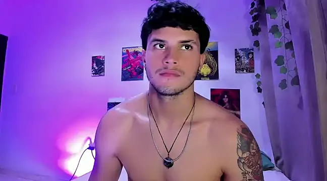 Snapshot of Nekoboy01 chatting on 12-28-24, 09:30 Nekoboy01 online show from 12-28-24, 09:30