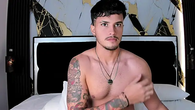 Snapshot of Nekoboy01 chatting on 02-08-25, 10:19 Nekoboy01 online show from 02-08-25, 10:19