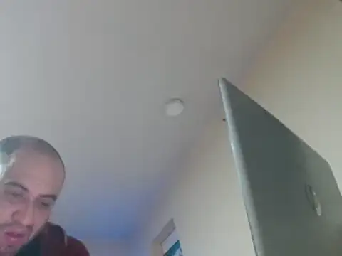 Snapshot of alphaswitchard chatting on 12-20-24, 05:36 alphaswitchard online show from 12-20-24, 05:36