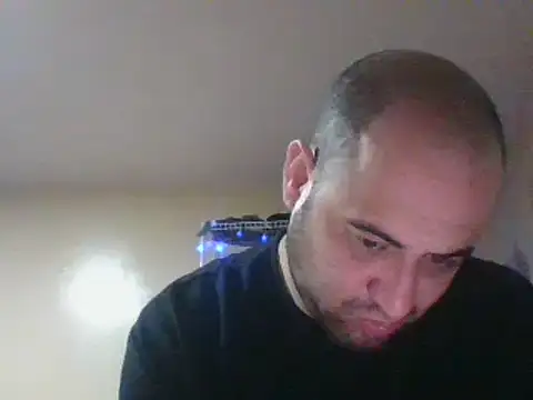 Snapshot of alphaswitchard chatting on 12-21-24, 03:58 alphaswitchard online show from 12-21-24, 03:58