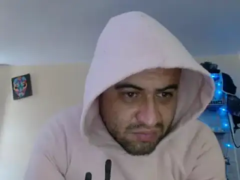 Snapshot of alphaswitchard chatting on 12-21-24, 09:36 alphaswitchard online show from 12-21-24, 09:36