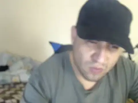 Snapshot of alphaswitchard chatting on 03-12-25, 11:44 alphaswitchard online show from 03-12-25, 11:44