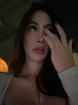 Snapshot of Im_Valentina chatting on 02-27-25, 12:32 Im Valentina online show from 02-27-25, 12:32