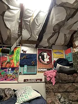 CloudDadddyyy420 online show from 01-04-25, 09:52