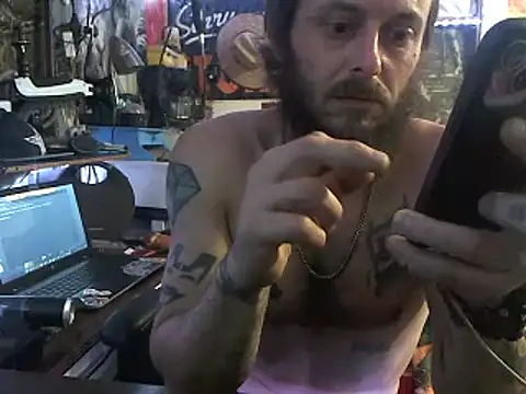 CloudDadddyyy420 online show from 10-03-25, 10:29