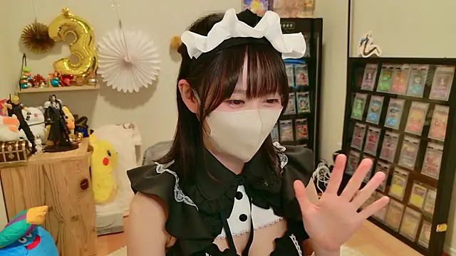 Snapshot of HIKARI_x0 chatting on 11-14-25, 02:05 HIKARI x0 online show from 11-14-25, 02:05