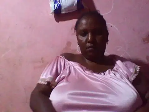 Snapshot of big_clits chatting on 06-22-26, 04:15 big clits online show from 06-22-26, 04:15
