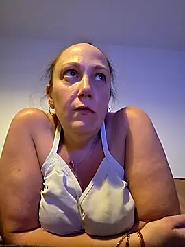 Wisie Cutie online show from 03-28-26, 10:53